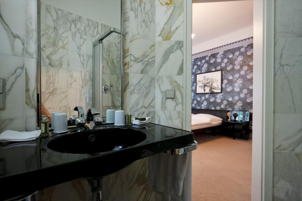 Hotel Park Villa Хейльбронн Экстерьер фото